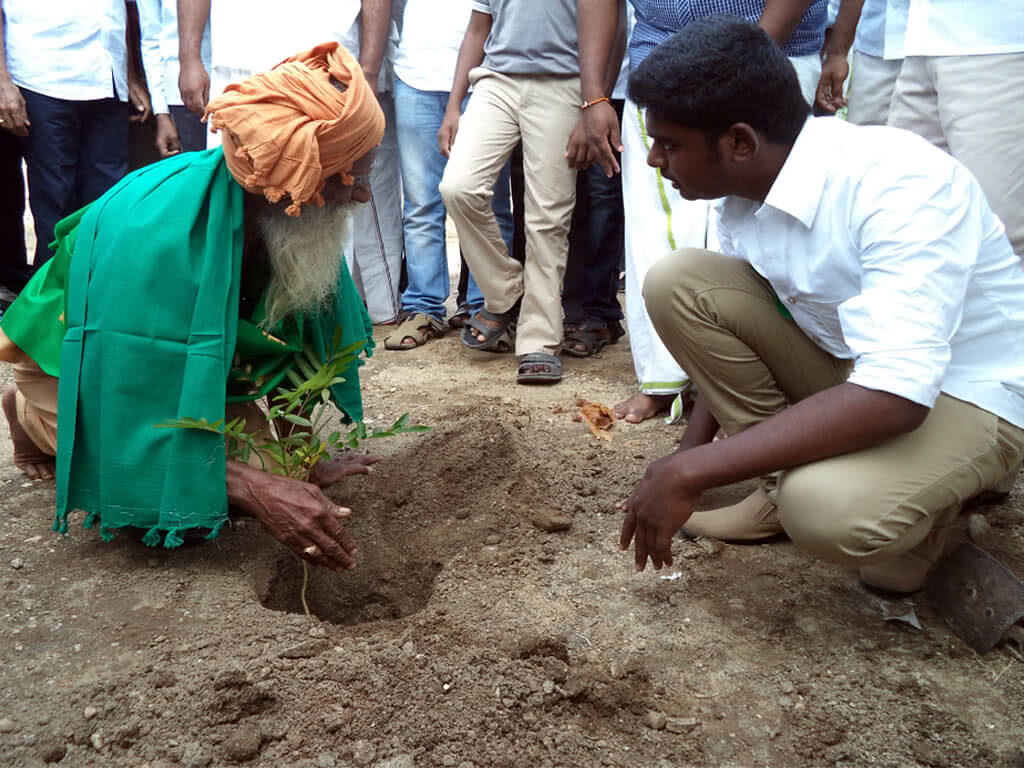 #CelebratingGreenMinds Grow Organic to Pay for Your Tuition Fees - A Gunasekaran